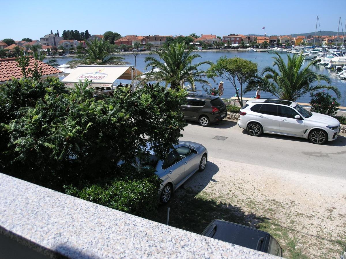 Vala Apartmani Bibinje Exterior photo