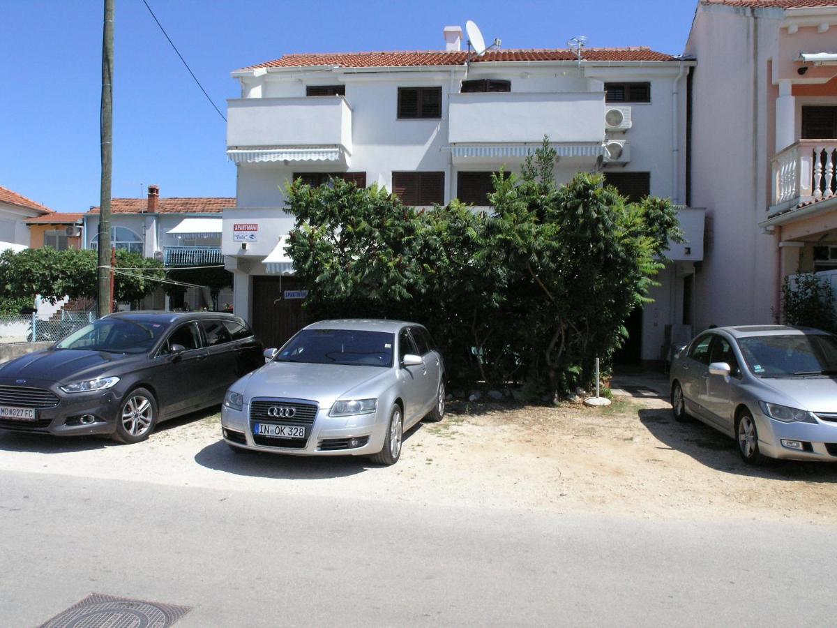 Vala Apartmani Bibinje Exterior photo
